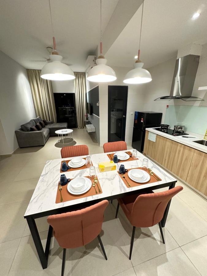 Reizz Residence By Perkasa Куала Лумпур Екстериор снимка