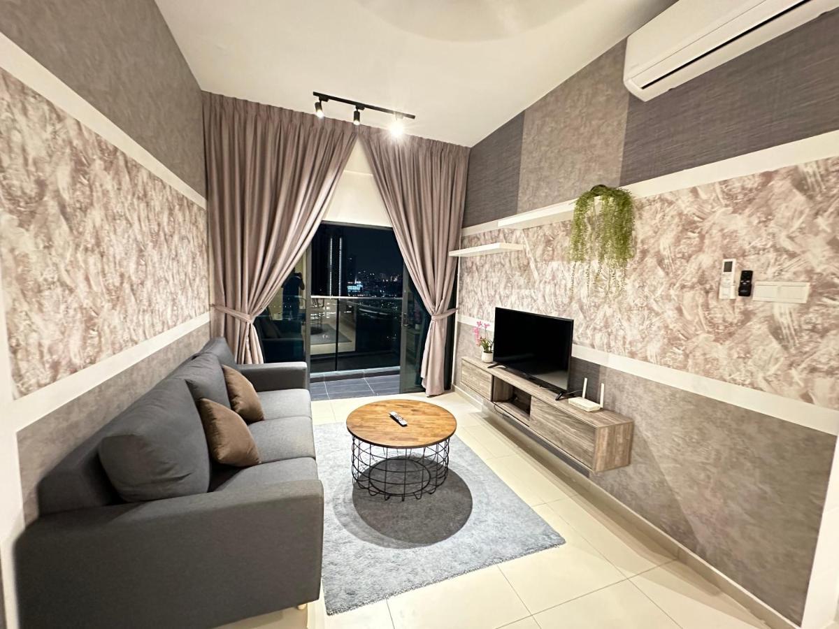 Reizz Residence By Perkasa Куала Лумпур Екстериор снимка