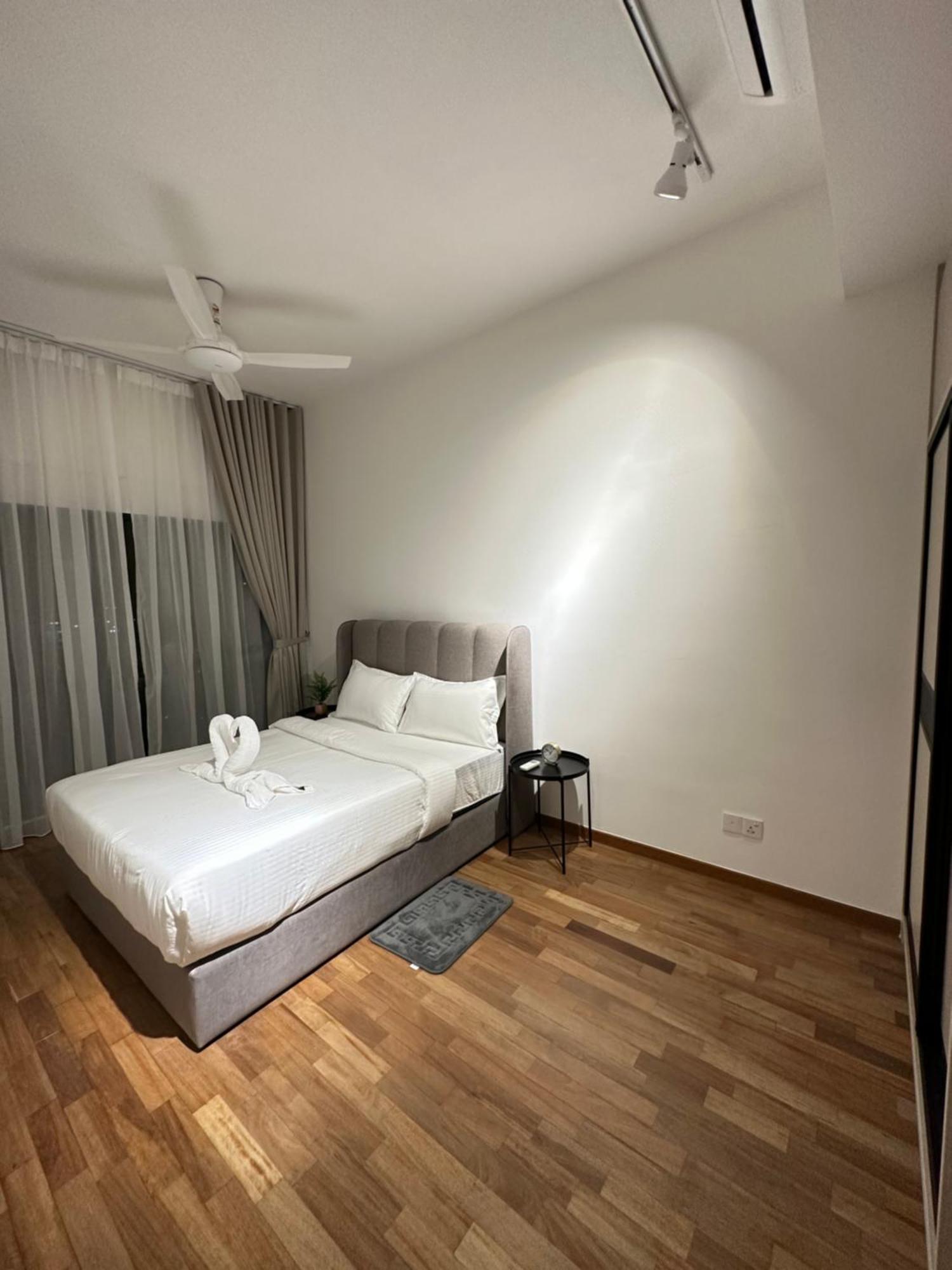 Reizz Residence By Perkasa Куала Лумпур Екстериор снимка
